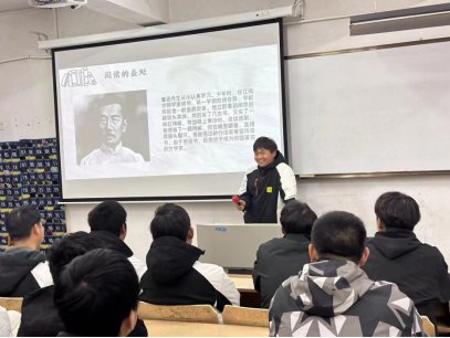 大二班级开展“书香满南洋 阅读新风尚