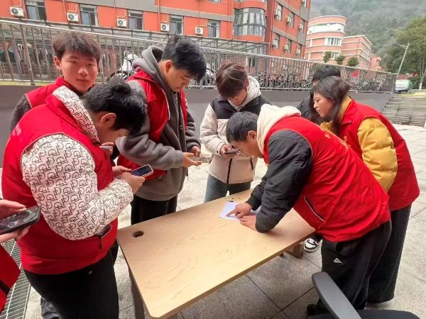 用专业与热情为校园安全筑起一道坚实屏