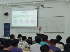 助力同学们成长成才