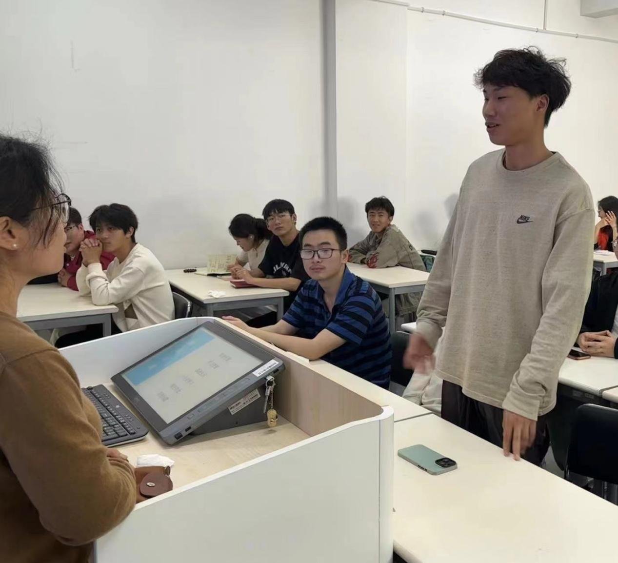 智能控制技术和电子信息工程四大专业领