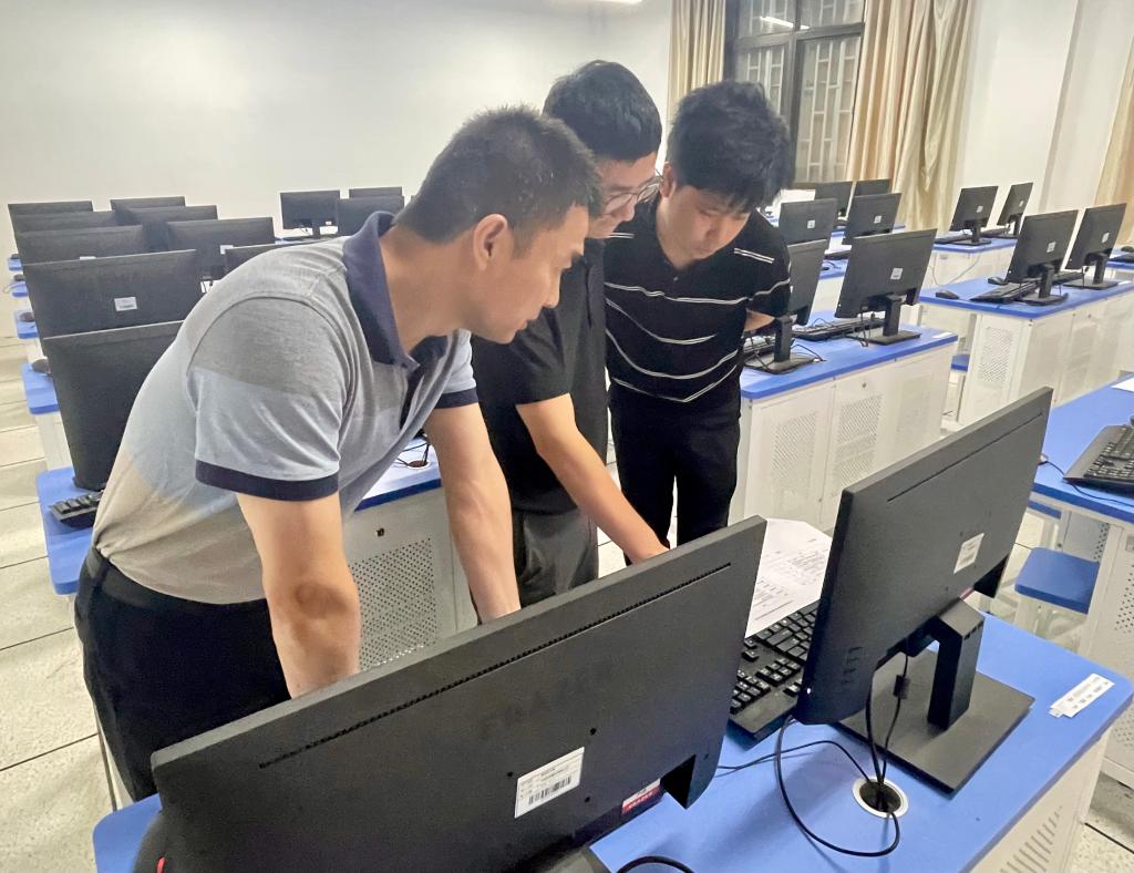 本次大赛聚焦缝制机械这一传统产业升级