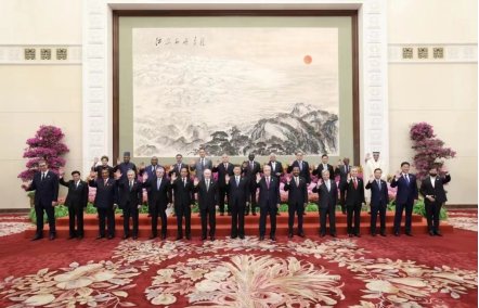 更好惠及两国人民