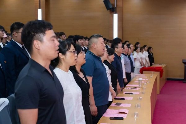 出席本次大会的领导有学工部副部长 孙