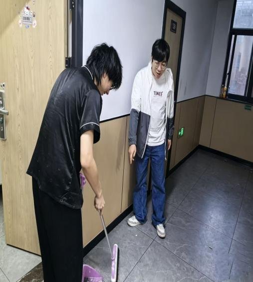构建安全治理体系