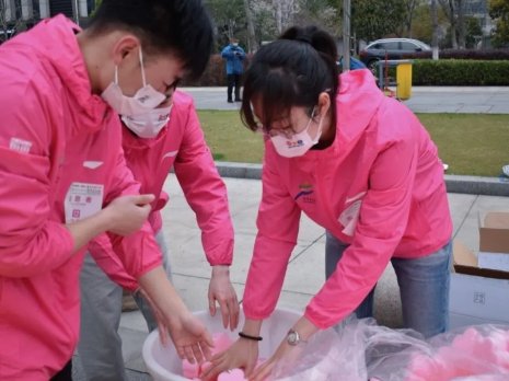 志愿者们在江南大学进行了赛前培训