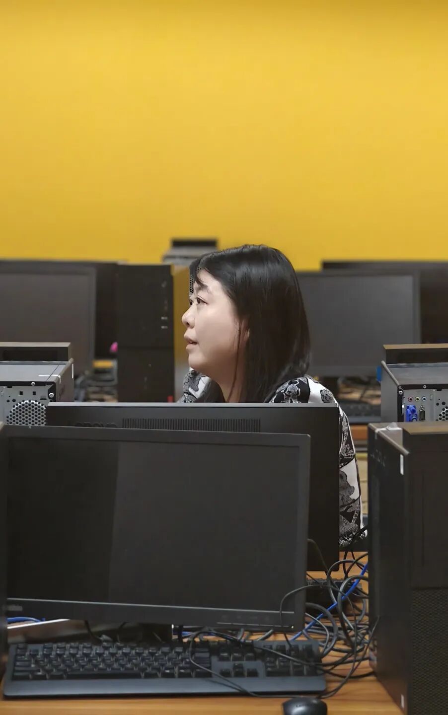 此次座谈会目的是为了加强师生沟通