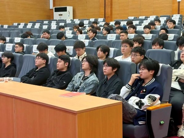 明确培养定位 锚定产教融合方向