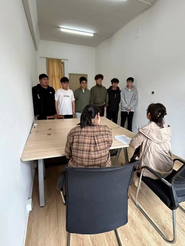 搭建校企人才直通桥梁