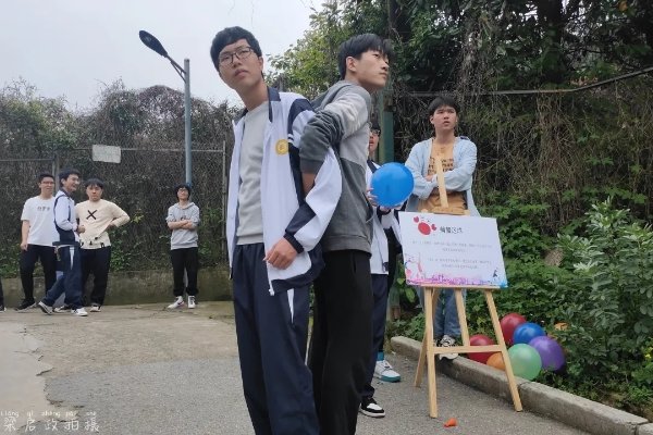 640.webp (13).jpg 与此同时