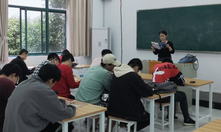 2-2.png 新冠肺炎疫情在全球范围内继续肆虐