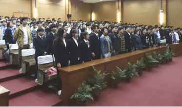 image.png 张吴闯副书记
