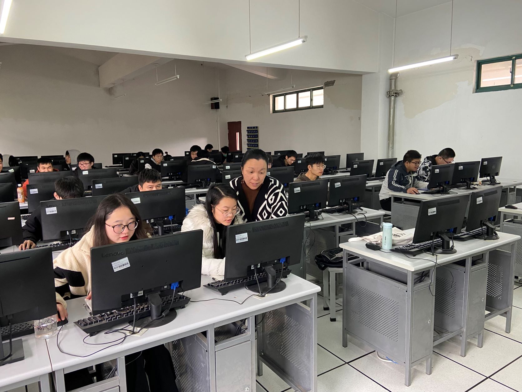 为促进公开课的切实实施