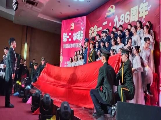 红歌
