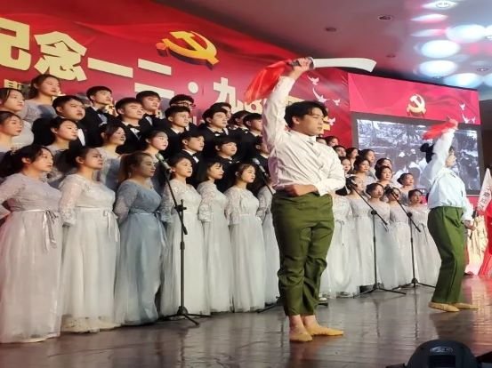 弘扬爱国精神